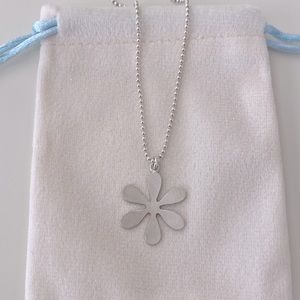 Sterling Silver Brushed Silver Daisy Necklace